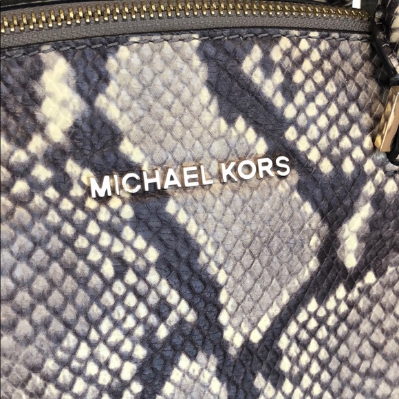 Michael Kors brown and cream snake style bag - Picture 3 of 8